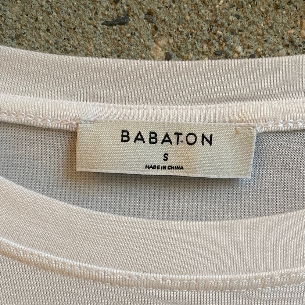 Babaton Aritzia Classic Crew Neck Long Sleeve - Picture 3 of 10